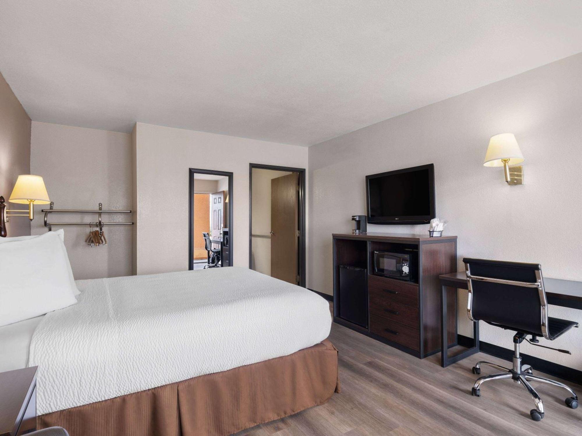 Travelodge By Wyndham Tucson Az Cortaro Exterior foto
