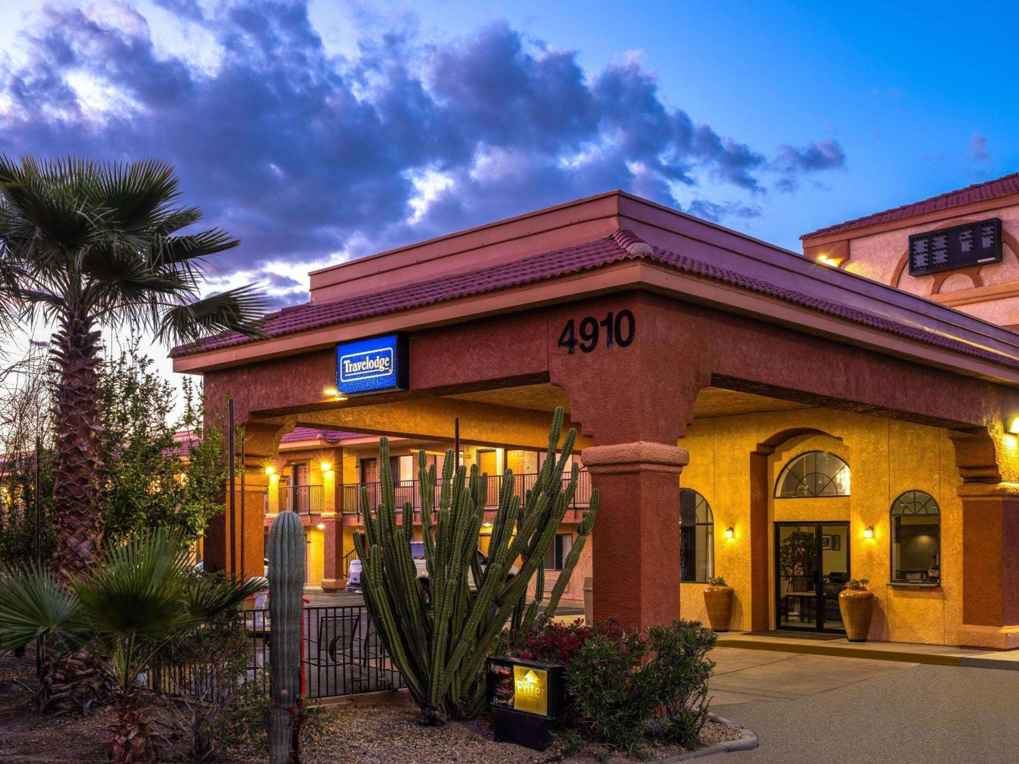Travelodge By Wyndham Tucson Az Cortaro Exterior foto
